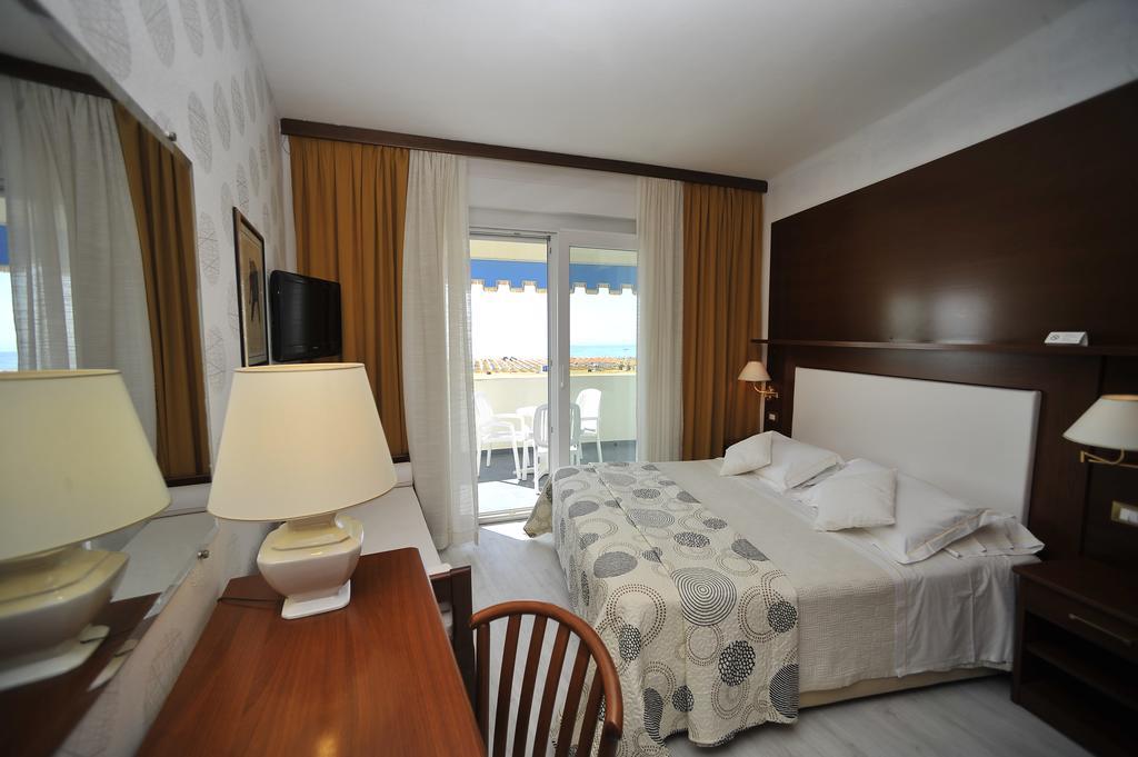Hotel Corallo 4*